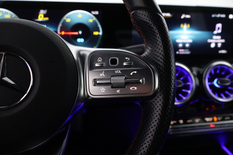 Mercedes-Benz EQA vaihtoauto