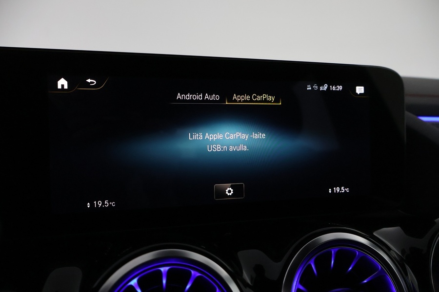 Mercedes-Benz EQA vaihtoauto