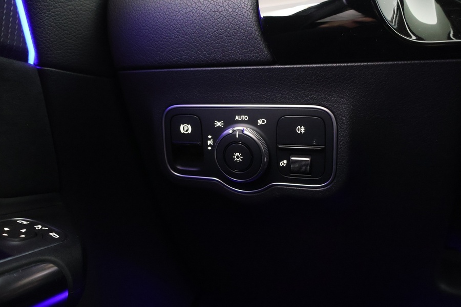 Mercedes-Benz EQA vaihtoauto