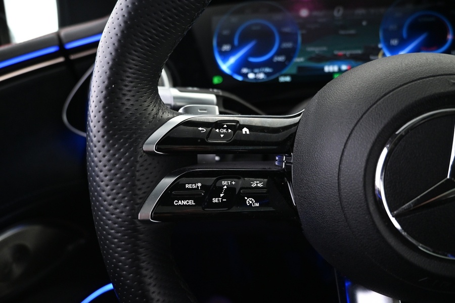 Mercedes-Benz EQS vaihtoauto