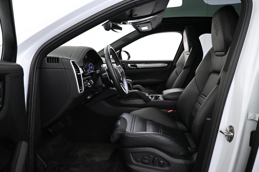 Porsche Cayenne vaihtoauto