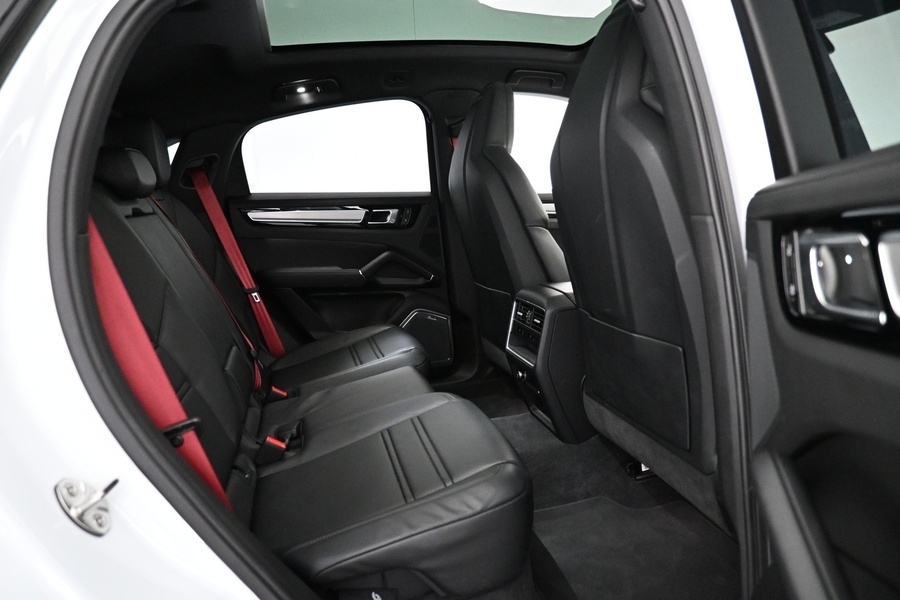 Porsche Cayenne vaihtoauto