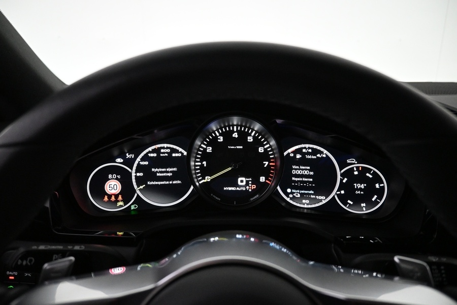 Porsche Cayenne vaihtoauto