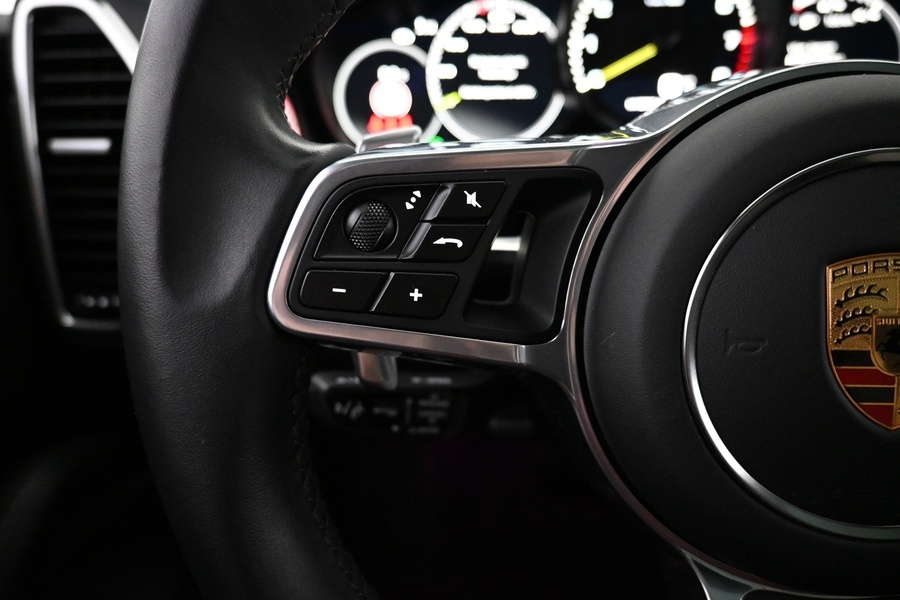 Porsche Cayenne vaihtoauto