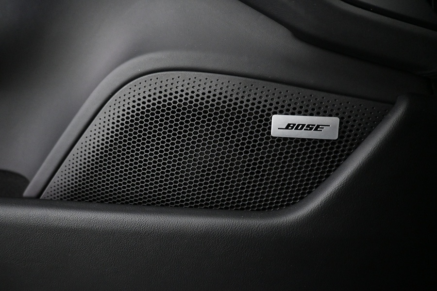 Porsche Taycan vaihtoauto