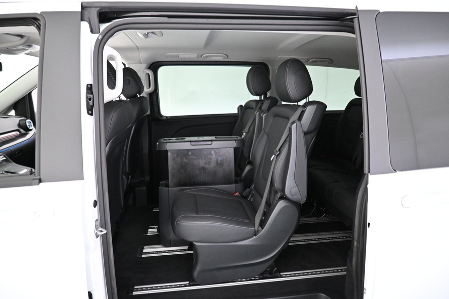 Mercedes-Benz EQV vaihtoauto