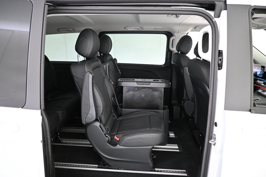 Mercedes-Benz EQV vaihtoauto