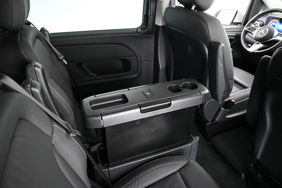 Mercedes-Benz EQV vaihtoauto