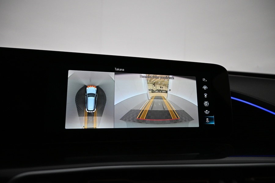 Mercedes-Benz EQC vaihtoauto