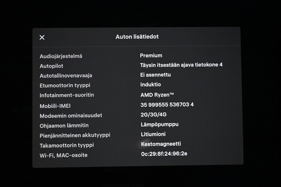 Tesla Model 3 vaihtoauto