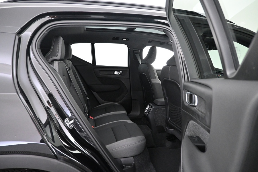 Volvo EX40 vaihtoauto