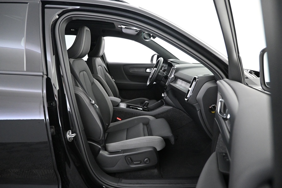 Volvo EX40 vaihtoauto