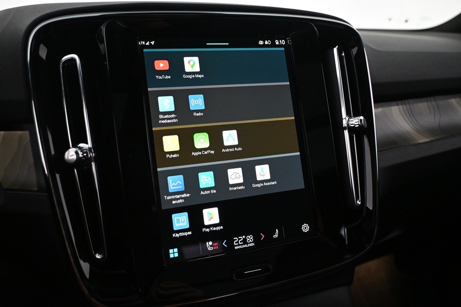 Volvo EX40 vaihtoauto