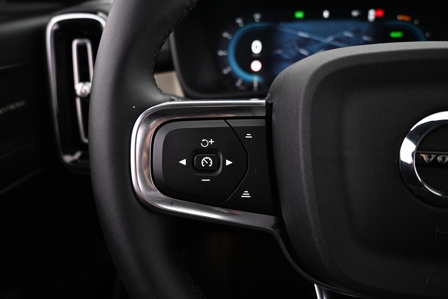 Volvo EC40 vaihtoauto