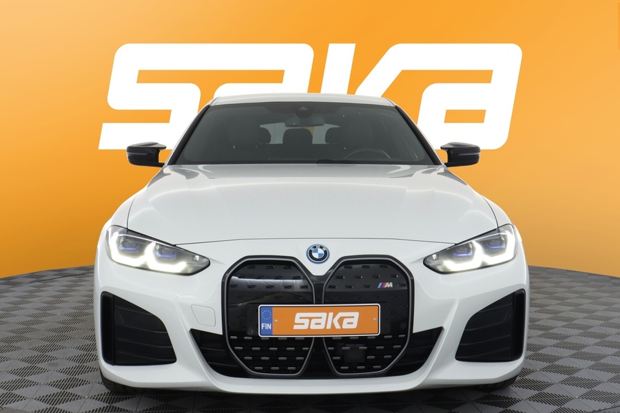 BMW i4 M50 vaihtoauto