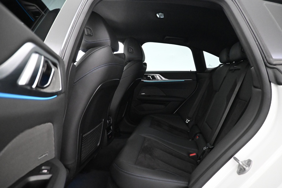 BMW i4 M50 vaihtoauto