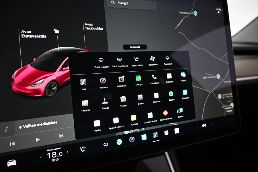 Tesla Model 3 vaihtoauto