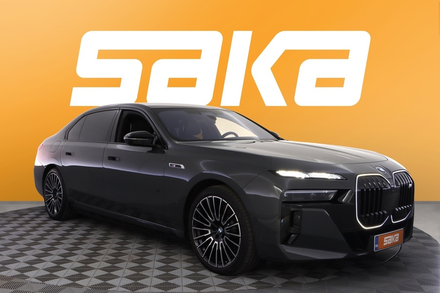BMW i7 vaihtoauto