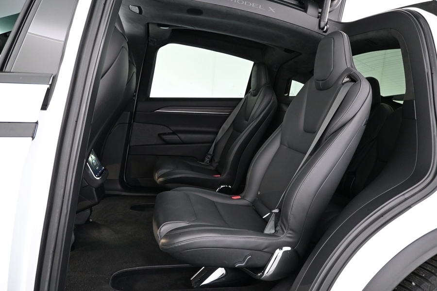 Tesla Model X vaihtoauto