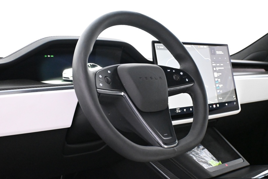 Tesla Model S vaihtoauto