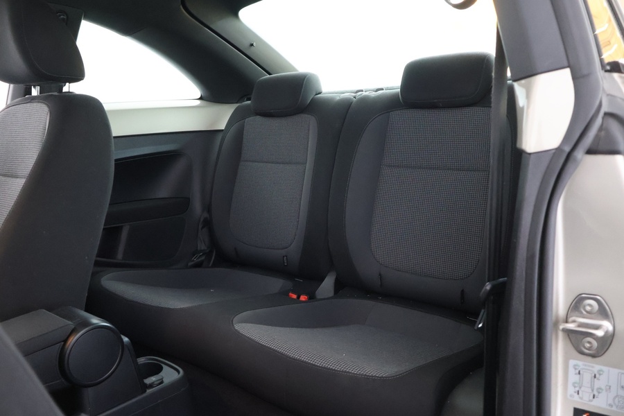 Volkswagen Beetle vaihtoauto