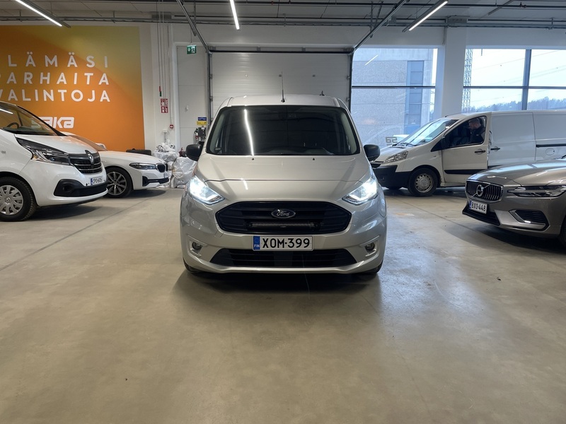 Ford Transit Connect vaihtoauto