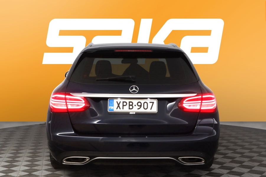 Mercedes-Benz C vaihtoauto