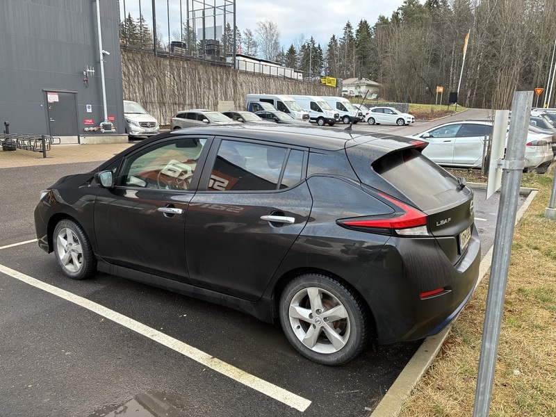Nissan Leaf vaihtoauto