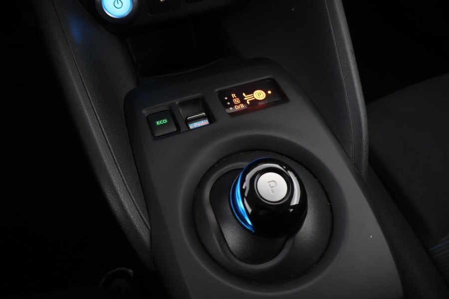 Nissan Leaf vaihtoauto