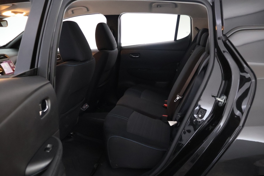 Nissan Leaf vaihtoauto