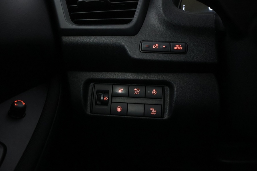 Nissan Leaf vaihtoauto