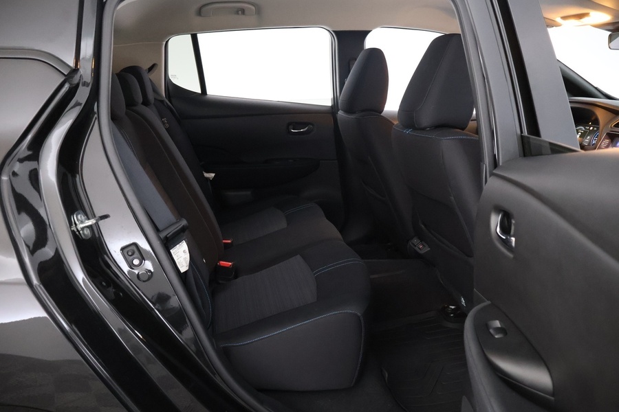 Nissan Leaf vaihtoauto