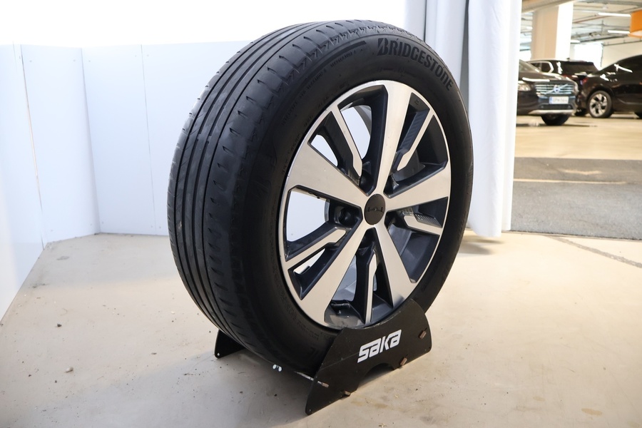 Nissan Leaf vaihtoauto