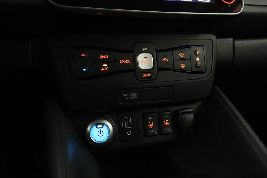 Nissan Leaf vaihtoauto