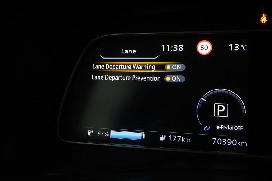 Nissan Leaf vaihtoauto