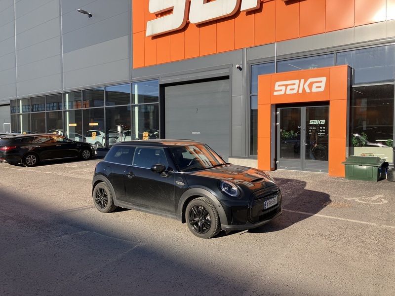 Mini Cooper vaihtoauto