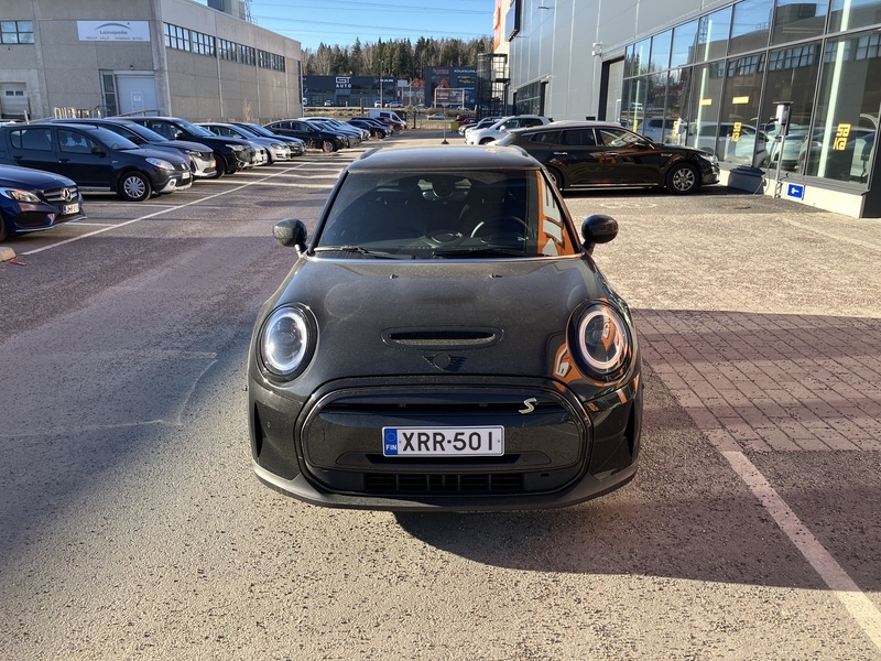 Mini Cooper vaihtoauto