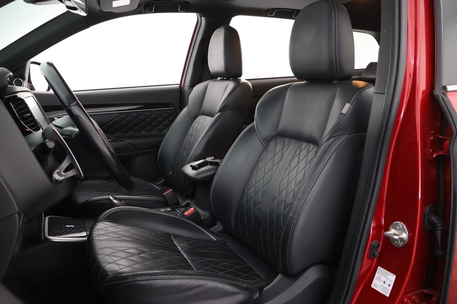 Mitsubishi Outlander vaihtoauto