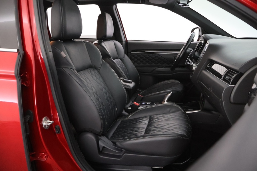 Mitsubishi Outlander vaihtoauto