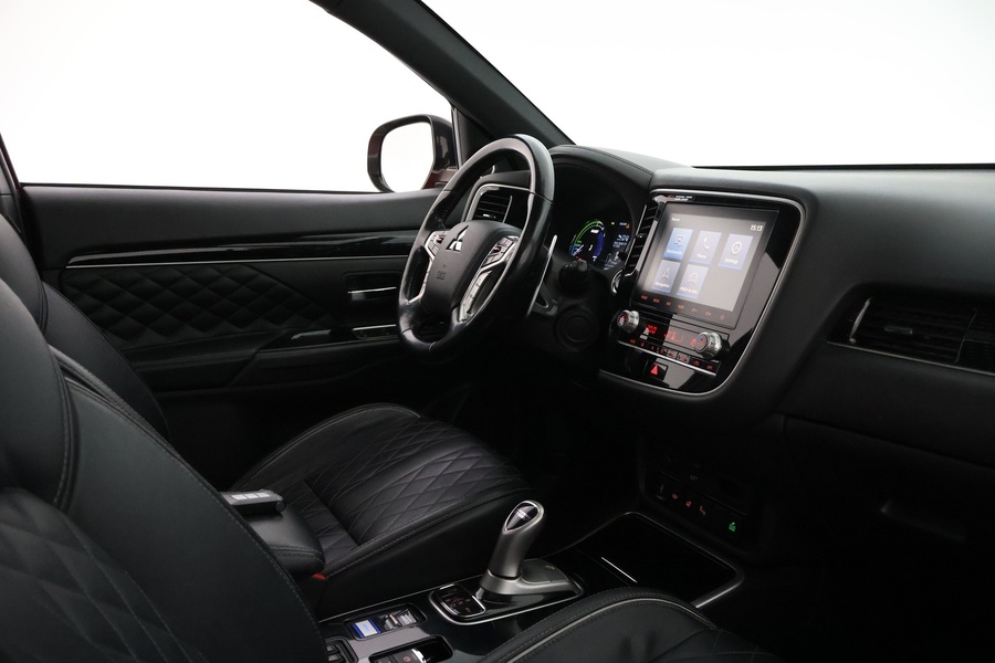 Mitsubishi Outlander vaihtoauto