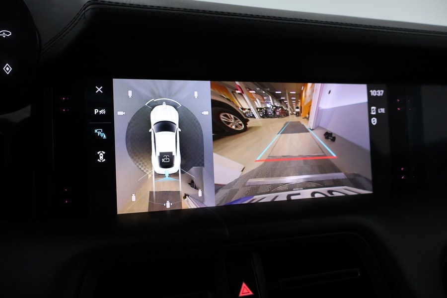 Porsche Taycan vaihtoauto