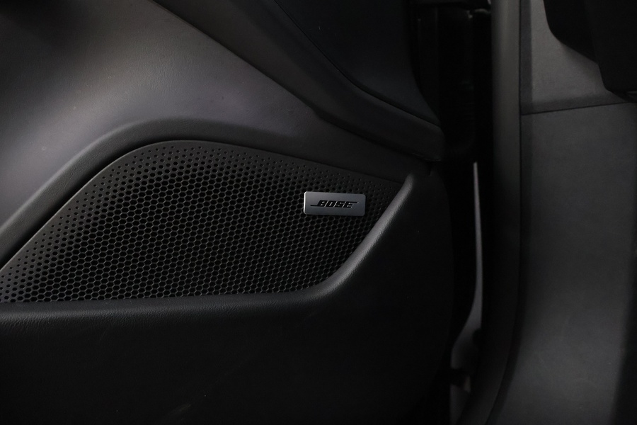 Porsche Taycan vaihtoauto