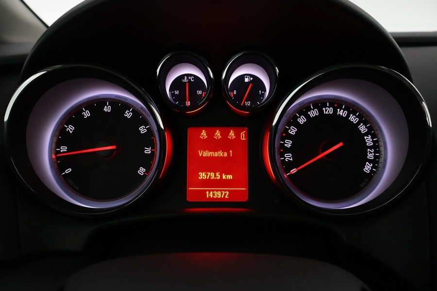 Opel Astra vaihtoauto