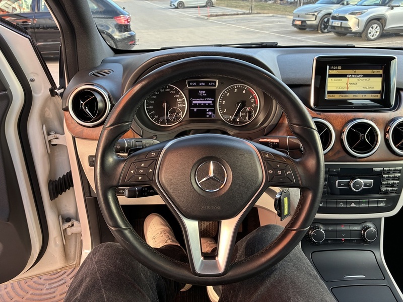 Mercedes-Benz B vaihtoauto