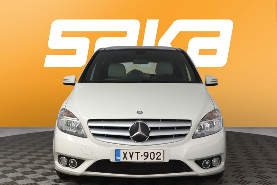 Mercedes-Benz B vaihtoauto