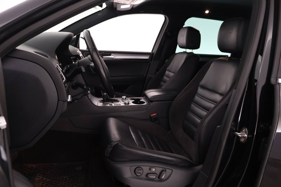 Volkswagen Touareg vaihtoauto