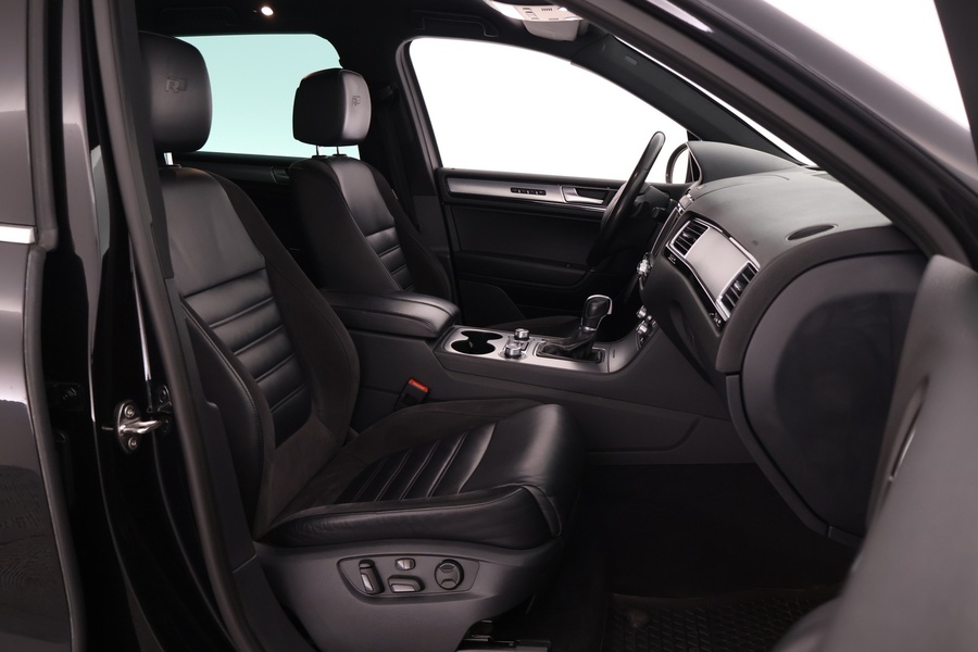 Volkswagen Touareg vaihtoauto