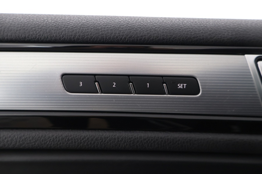 Volkswagen Touareg vaihtoauto