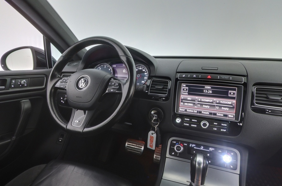 Volkswagen Touareg vaihtoauto