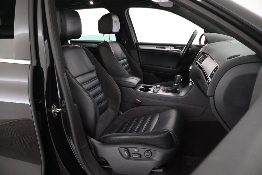 Volkswagen Touareg vaihtoauto